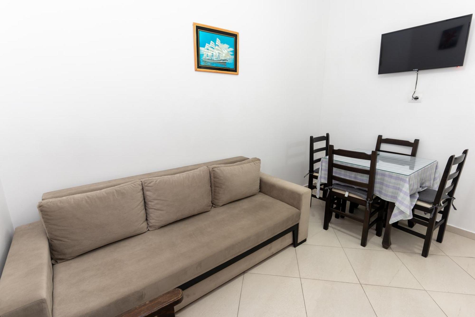 Sheme'S Apartments Sarande Bagian luar foto