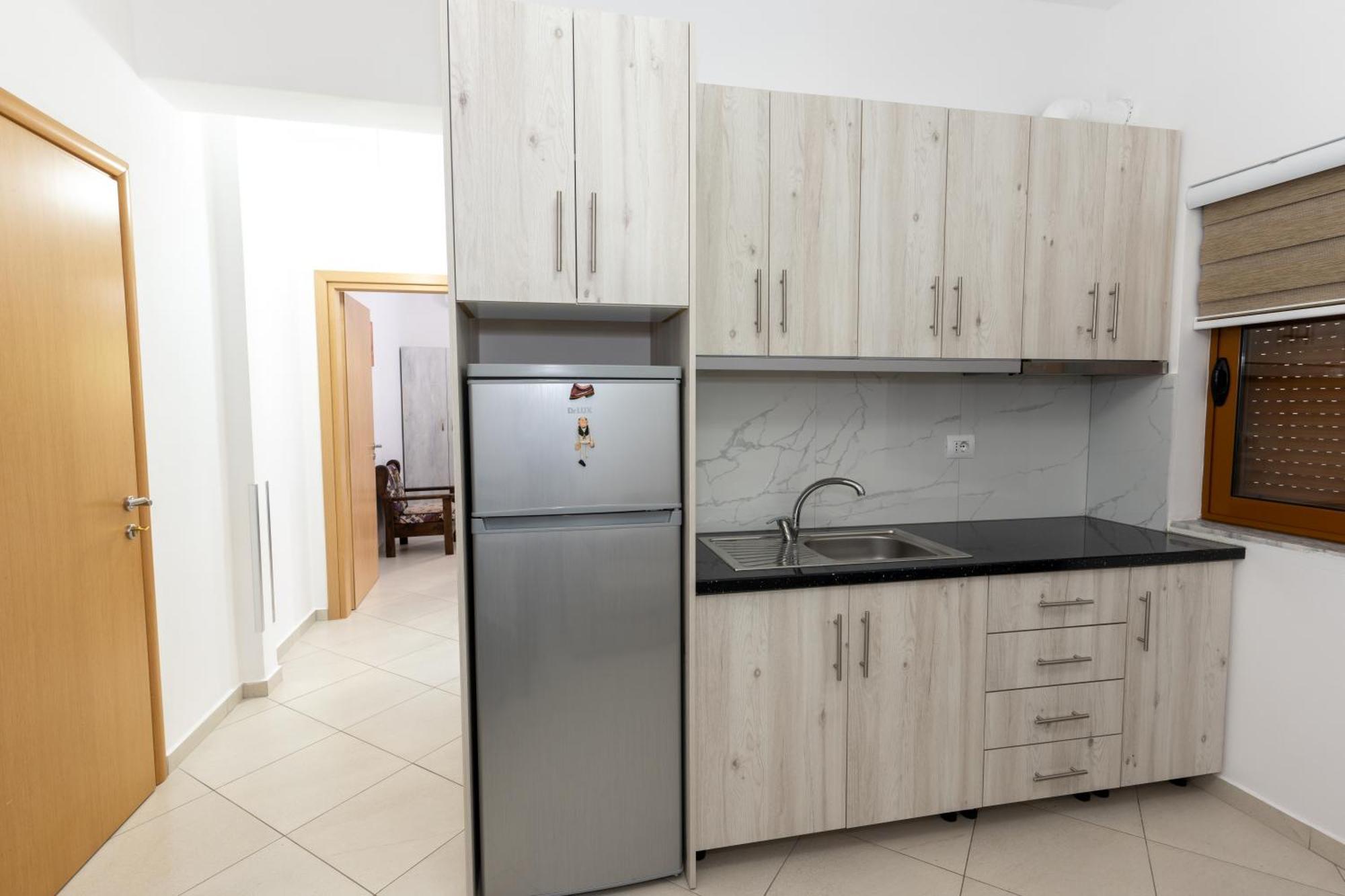 Sheme'S Apartments Sarande Bagian luar foto
